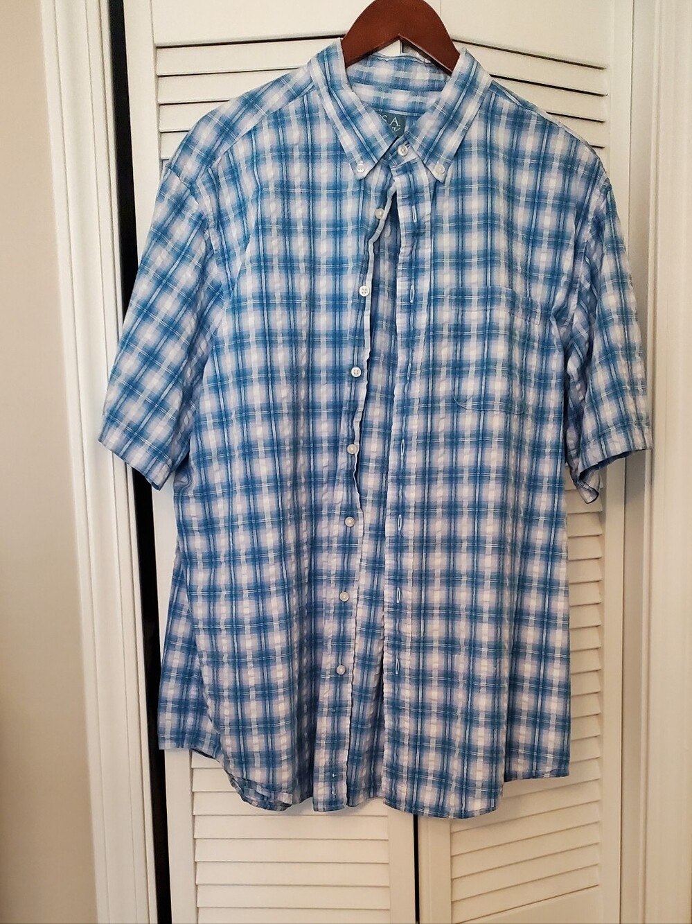 Jos. A. Bank Blue and White Plaid Short-Sleeve Button-Down Shirt